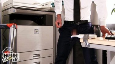 fetishism【フェチ】part3　電動歯ブラシの微振動でクセになる敏感スーツリーマン